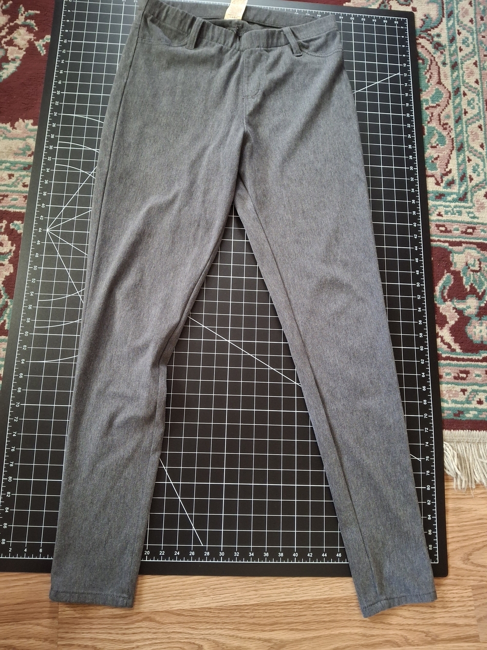 Faded Glory Gray Stretch Pants Size Medium 8–10 (CFD055)